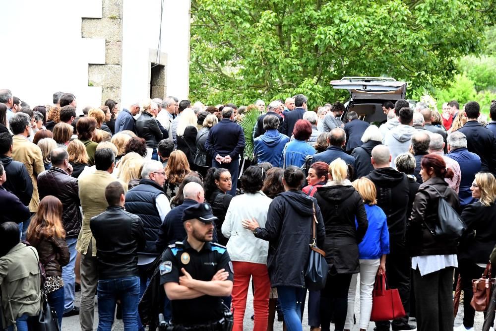 Entierro y funeral del niño hallado muerto en Oza