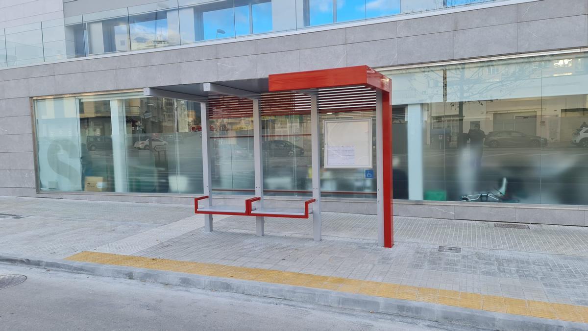 Imagen de la nueva parada de transporte público en Inca.