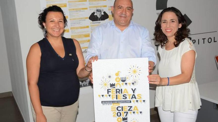 Presentación de las Fiestas de Cieza 2017 en el Ayuntamiento.