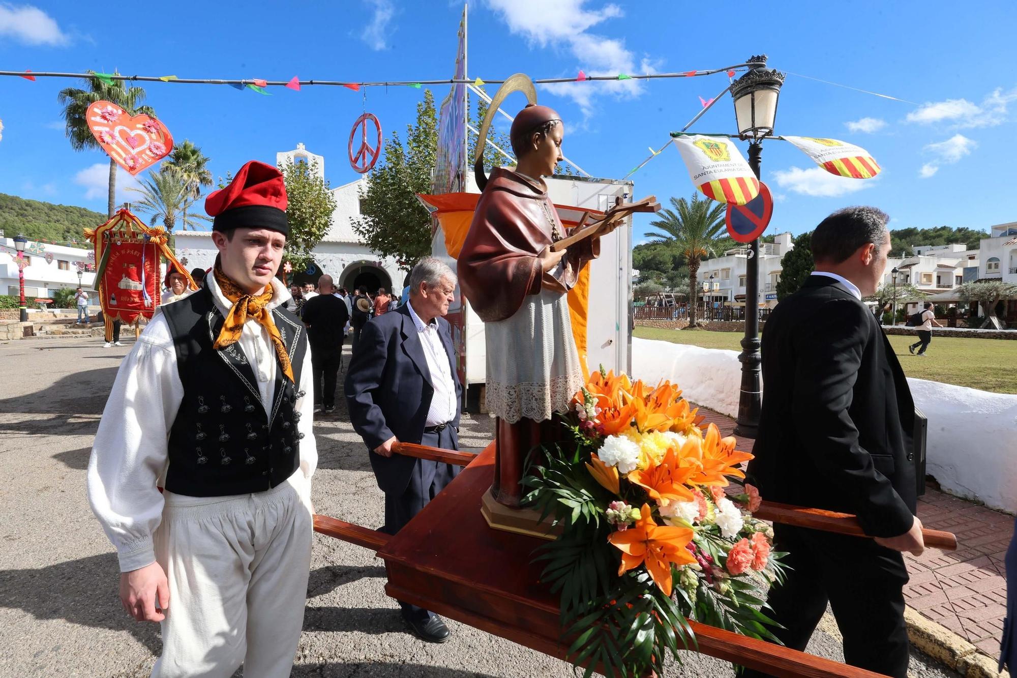 Día grande de las fiestas de Sant Carles