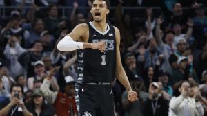 Victor Wembanyama se lleva el premio al Novato del Año en la NBA