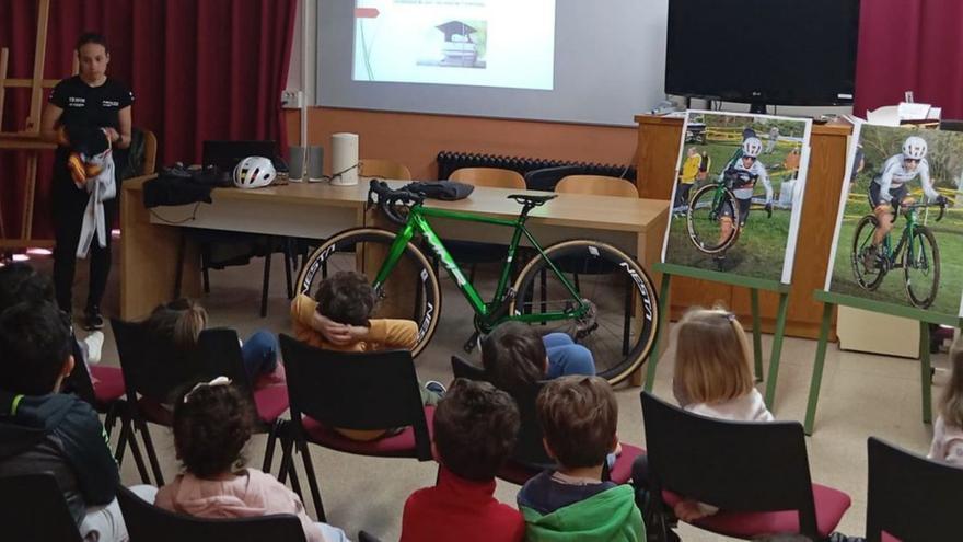 Pedaladas hacia la igualdad con Lucía González | LNE