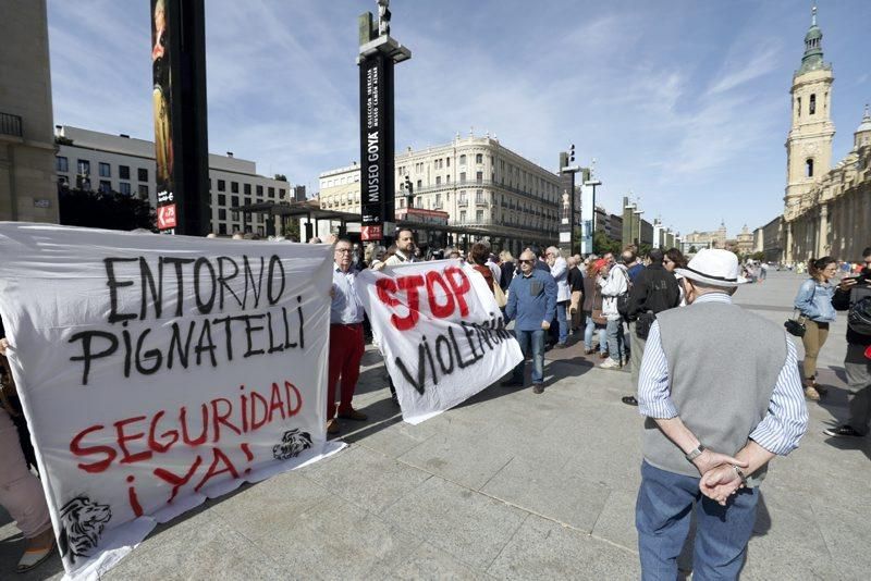 Concentración para protestar por la inseguridad en la calle Pignatelli