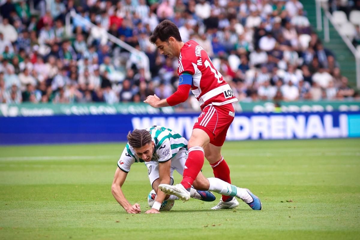 Córdoba CF-Granada | Las imágenes del partido de LaLiga Hypermotion