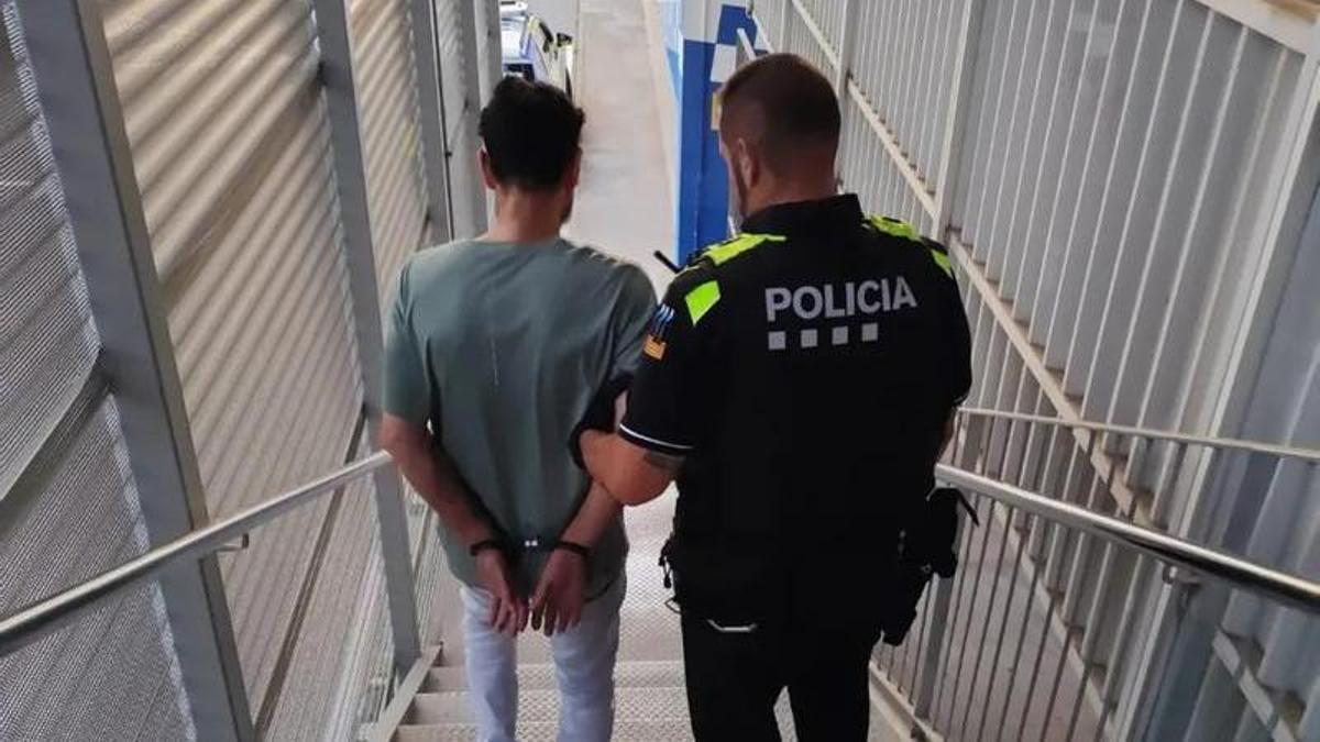 La Policia Local de Martorell deté una persona per falsificació documental
