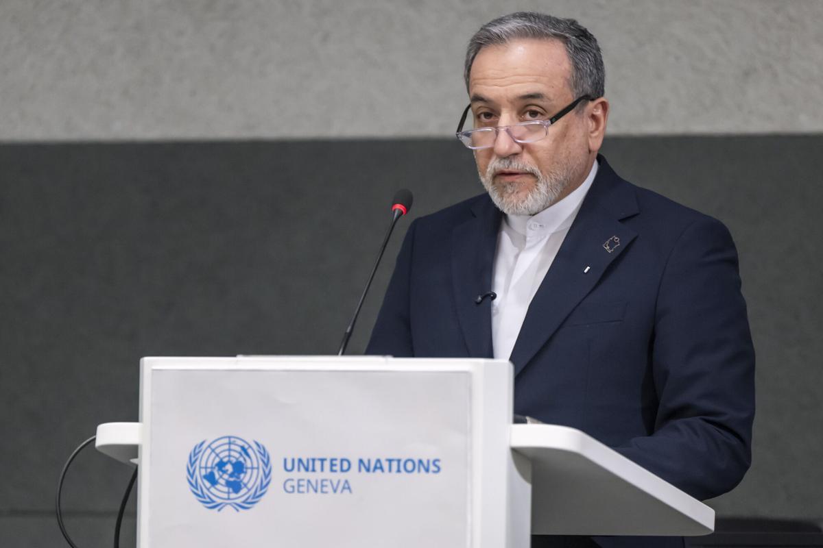 L’Iran assegura acostar-se a «un acord» amb els EUA tot i el desplegament militar