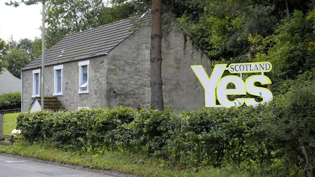 Un pasquín electoral en favor del 'sí' en Perthshire (Escocia).