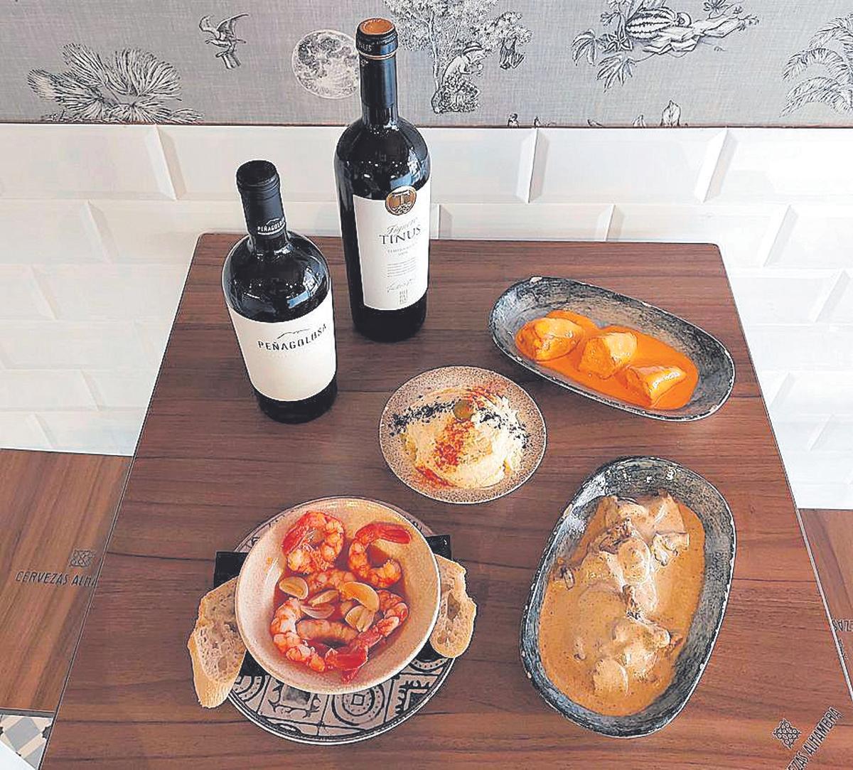 Sus tapas de calidad y con sabor de antaño son uno de sus grandes valores.
