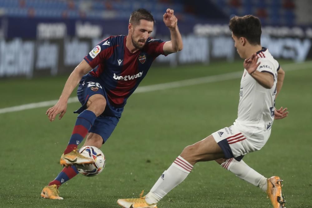 Las mejores fotos del Levante UD - Osasuna