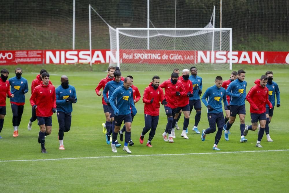 Entrenamiento del Sporting en Mareo.