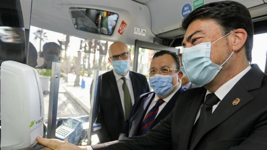 Alicante recupera la totalidad de las frecuencias de los autobuses del transporte público