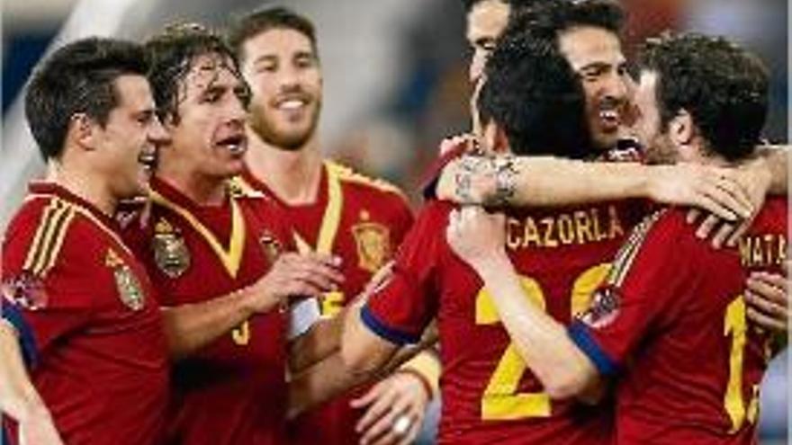 Protagonisme blaugrana en la victòria d&#039;Espanya contra l&#039;Uruguai a Doha