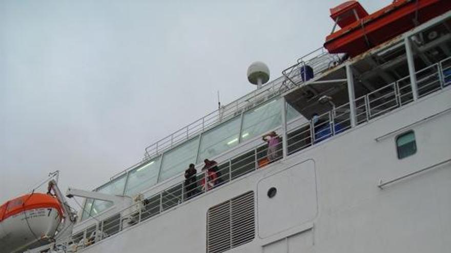 Transmediterránea opera entre Málaga y Melilla con dos barcos.