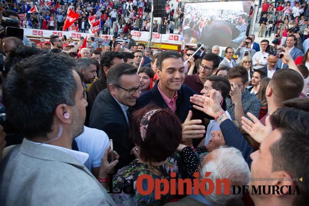 Pedro Sánchez en un acto de campaña del PSOE en Calasparra