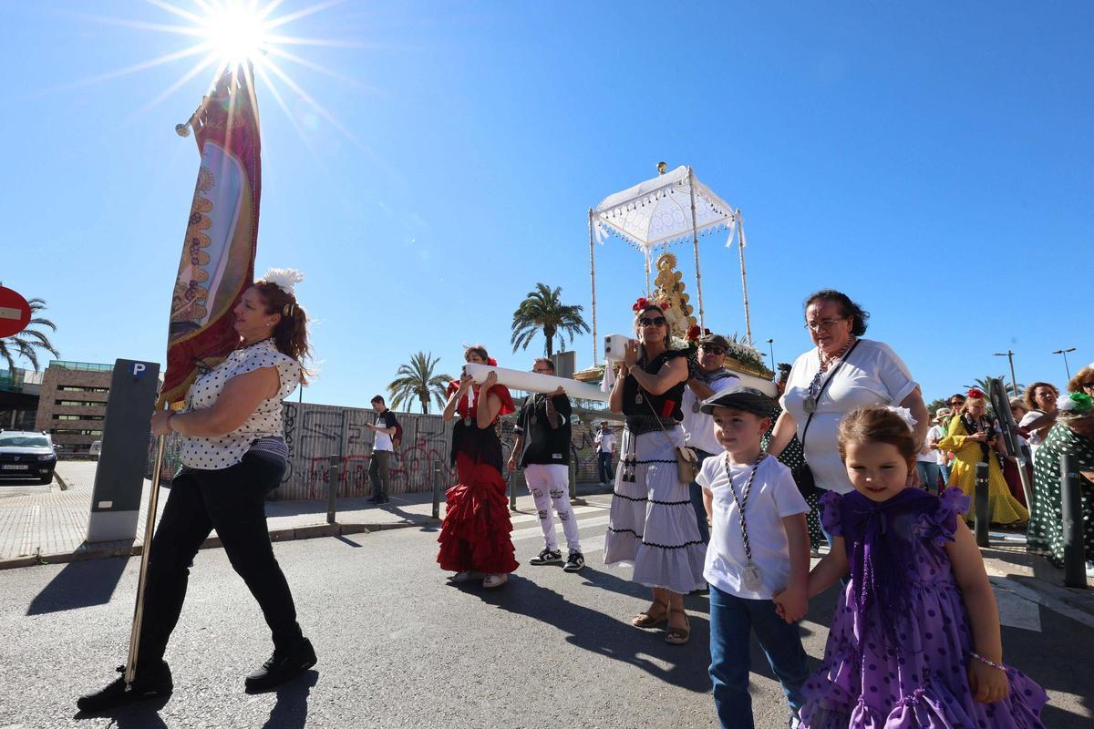 Procesión de la Romería de El Rocío en Ibiza Procesión de la Romería de El Rocío en Ibiza