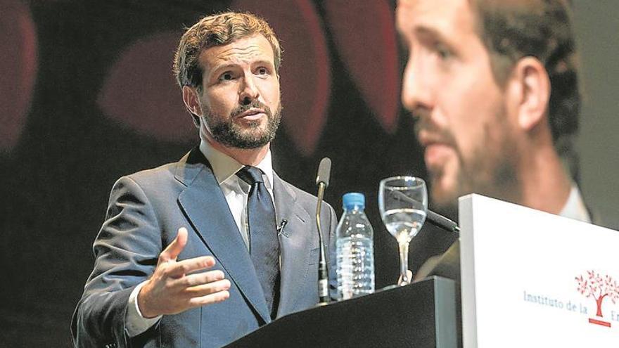 Casado promete «poner orden en Cataluña» si gana