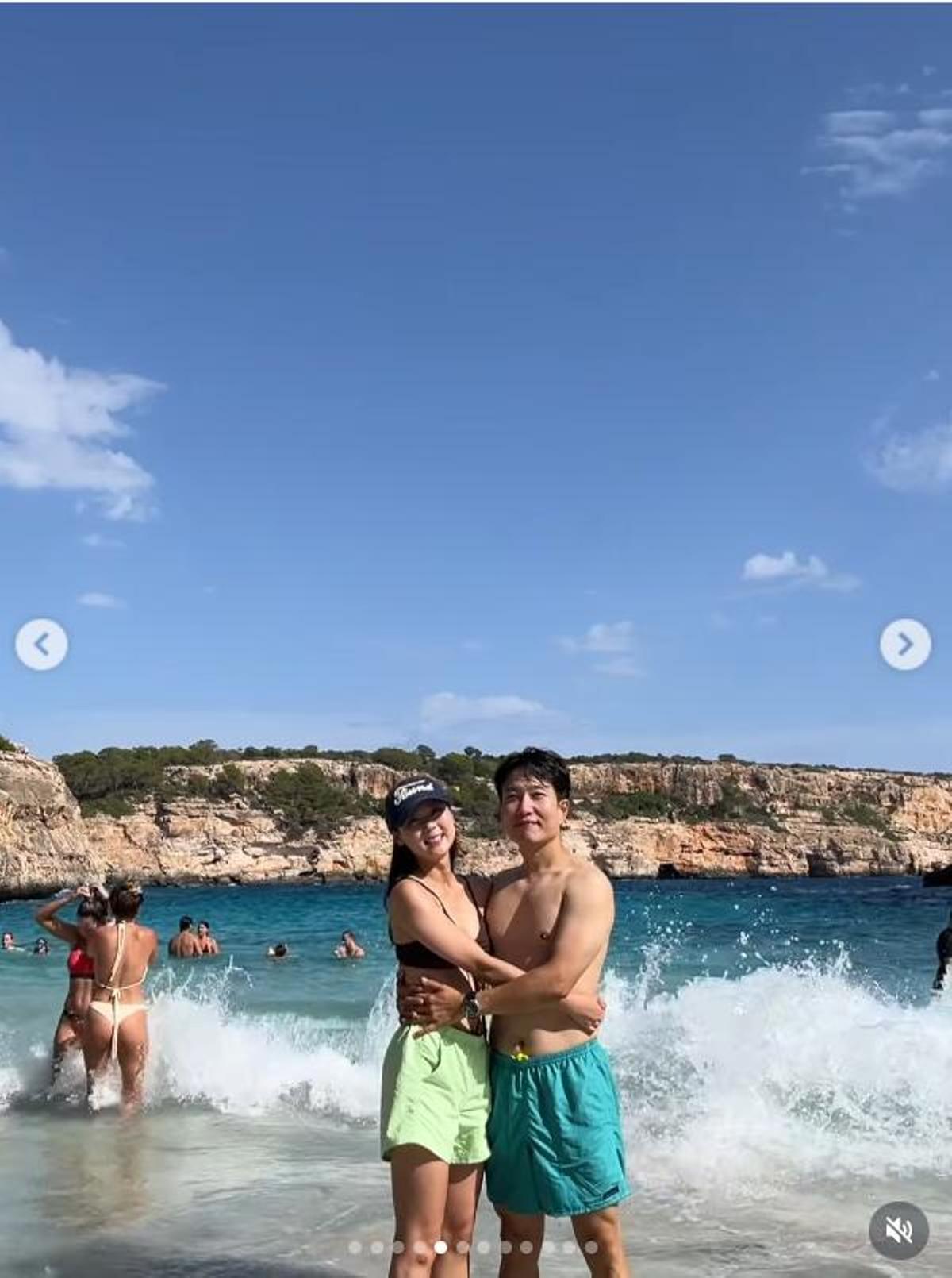 Por qué de repente tantas parejas jóvenes surcoreanas vienen a Mallorca