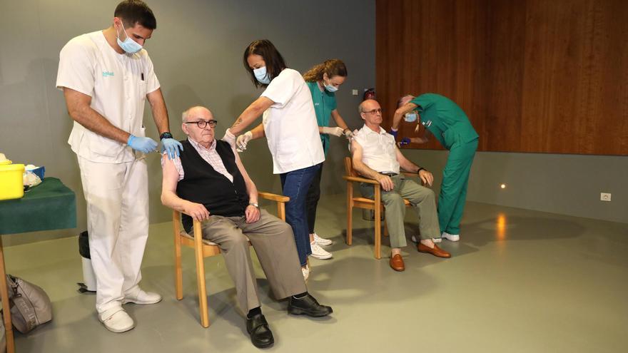 Aragón iniciará el próximo lunes la vacunación contra la gripe y el covid