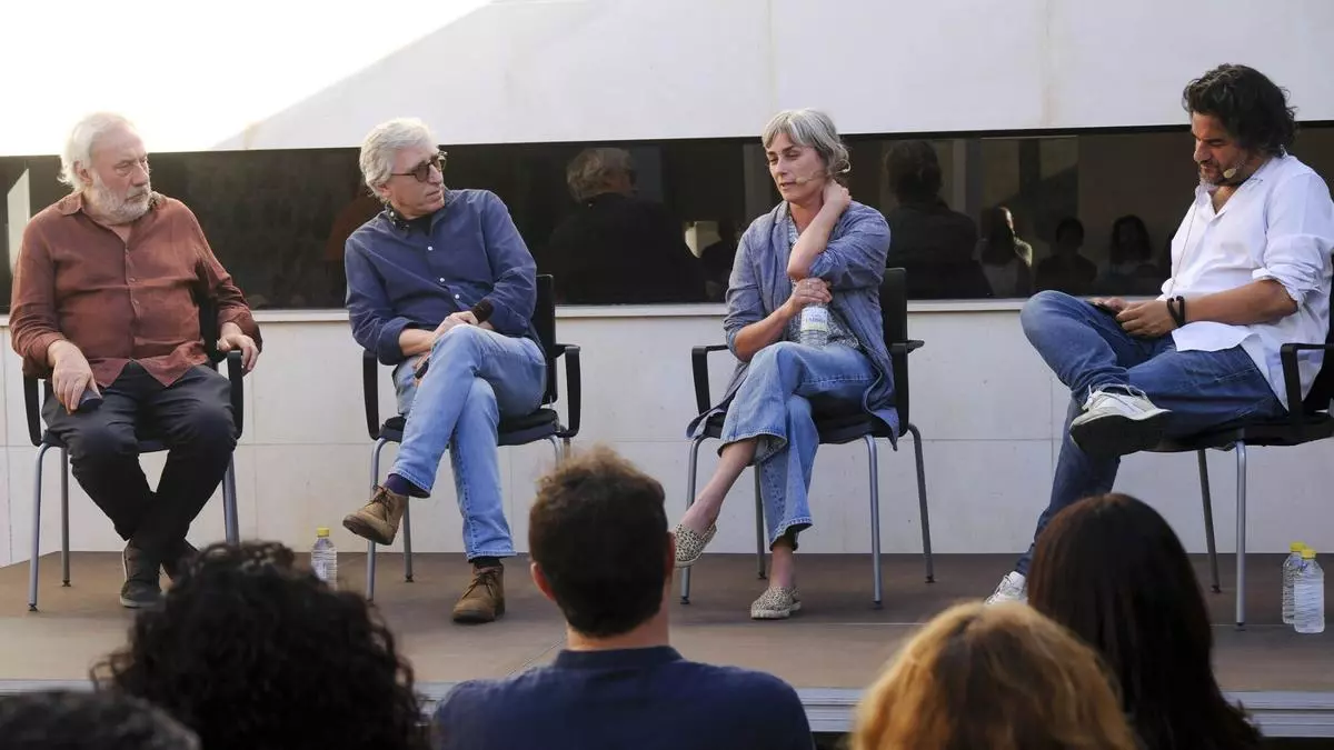 Julio Llamazares, escritor: «El ruido es fascismo en esencia»