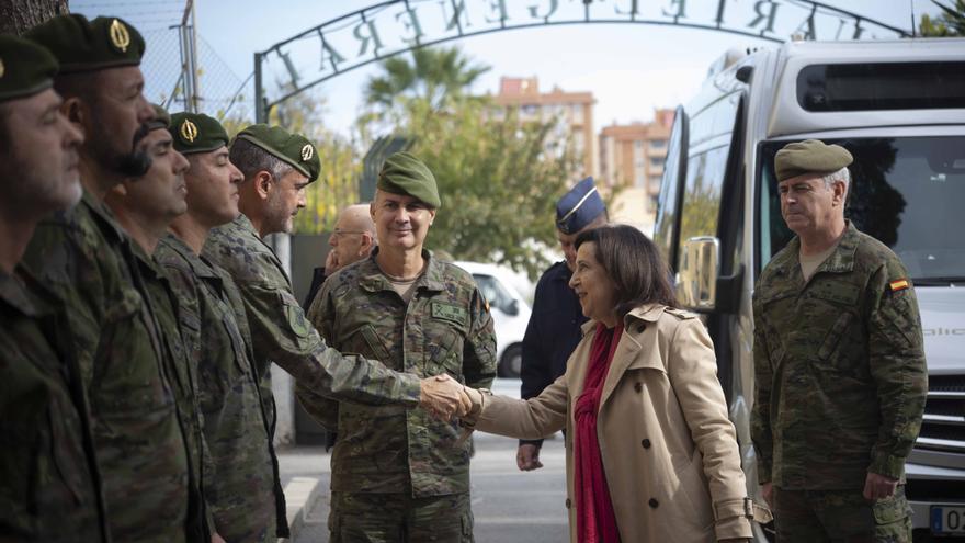 La ministra de Defensa resalta la importancia del MOE para la seguridad de España