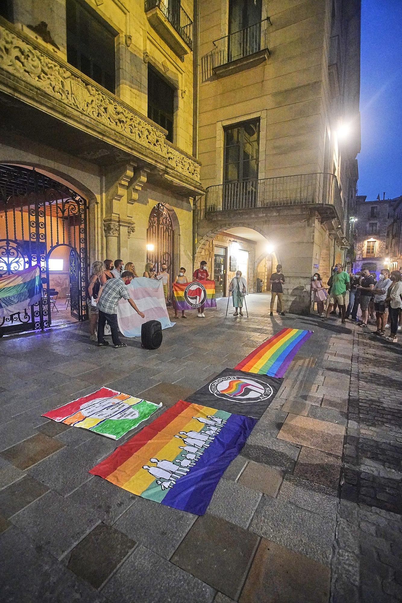 Concentració a Girona contra les agressions al col·lectiu LGTBI