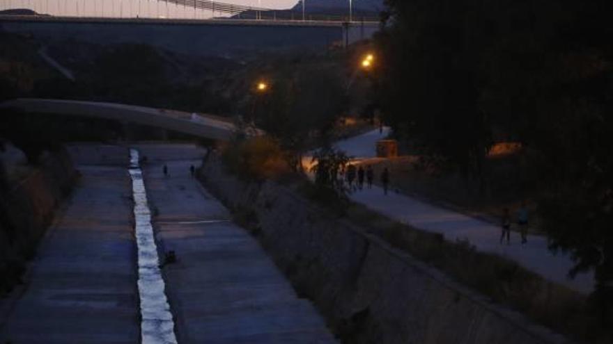 Más cerca de ver  la luz en la ladera