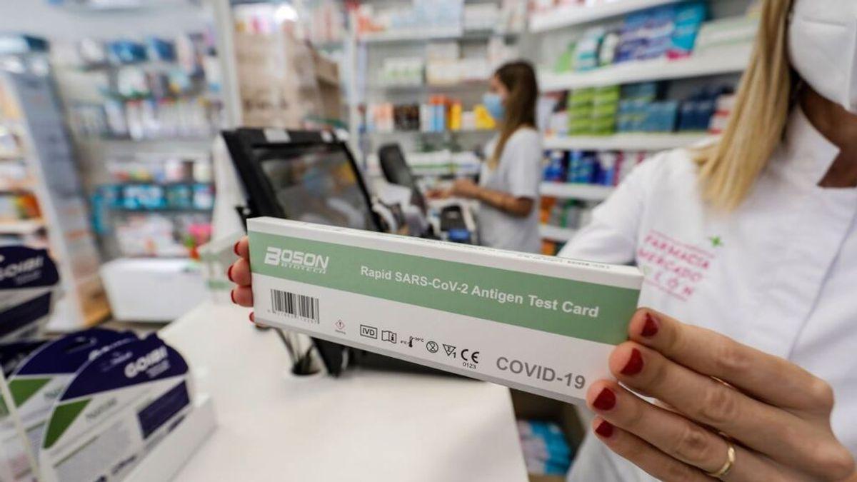 Ayuso, queda en entredicho: una farmacia le critica utilizando ironía con este cartel