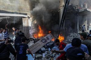 Bombardeo israelí en Rafah, en la Franja de Gaza.