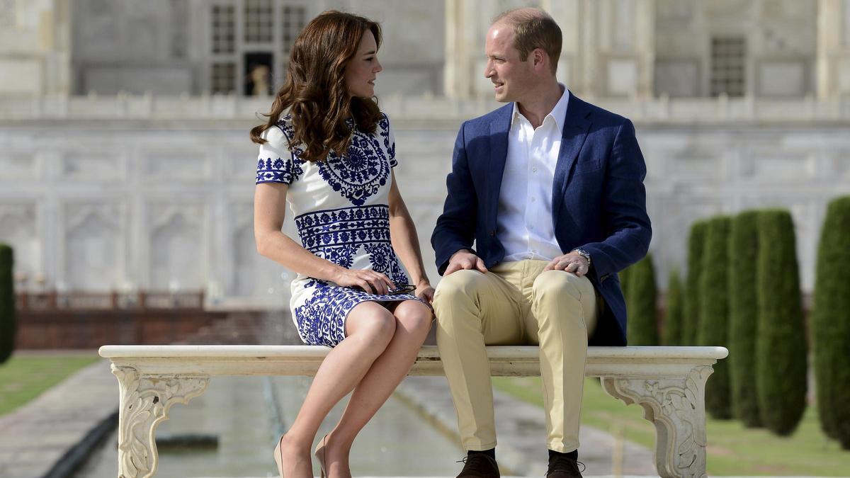 El príncipe Guillermo y Kate Middleton frente al Taj Mahal