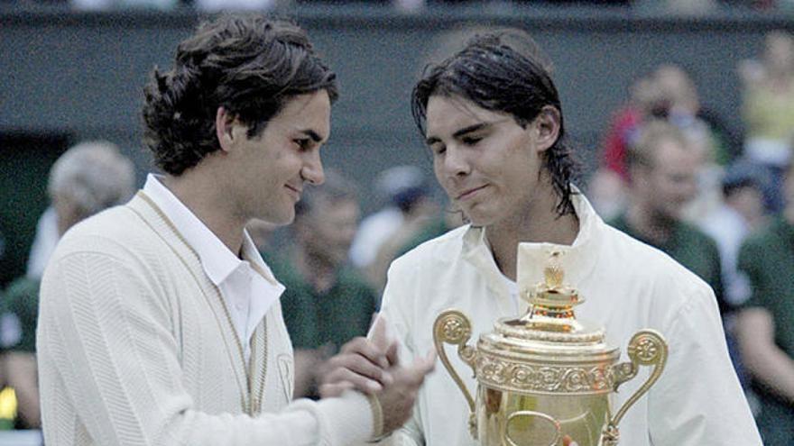 ¿Relevo? Federer felicita a Nadal tras un gran éxito.