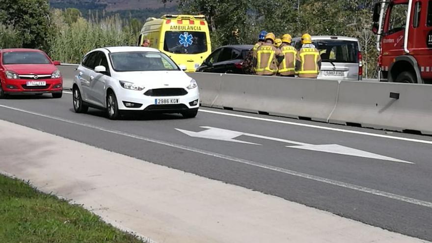 Un accident de trànsit a la C-55 a Sant Vicenç de Castellet provoca retencions