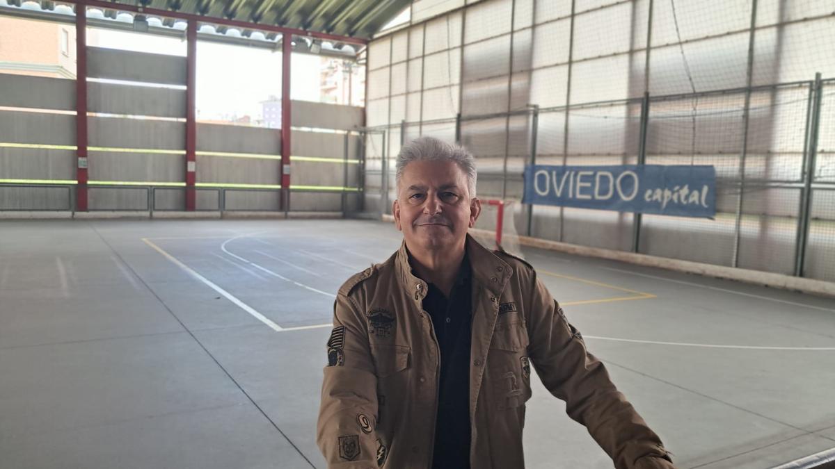Jesús González en la pista que espera ver reformada.