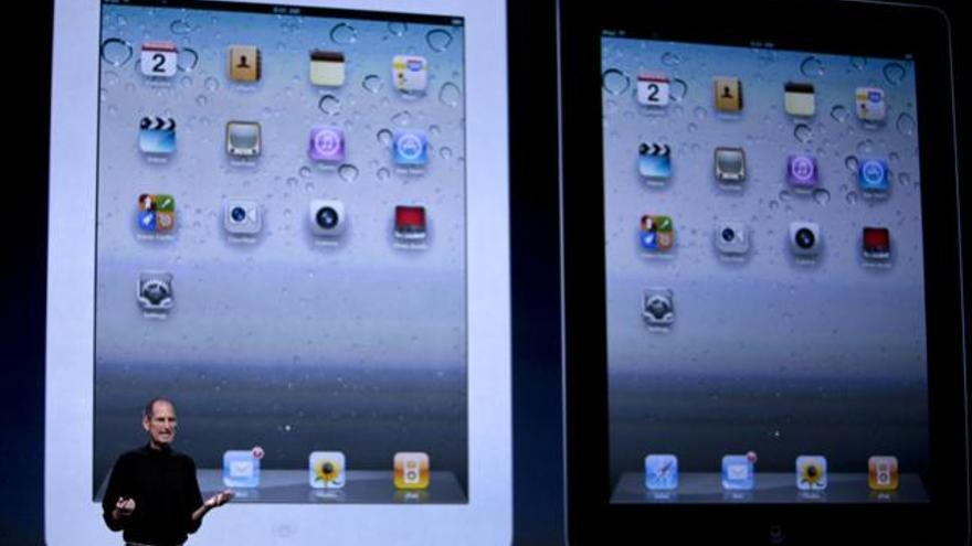 Steve Jobs durante la presentación del iPad2.