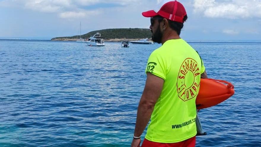 El supervisor de los socorristas de Magaluf, Miguel Lazareno, ha presenciado el naufragio y ha activado el salvamento.