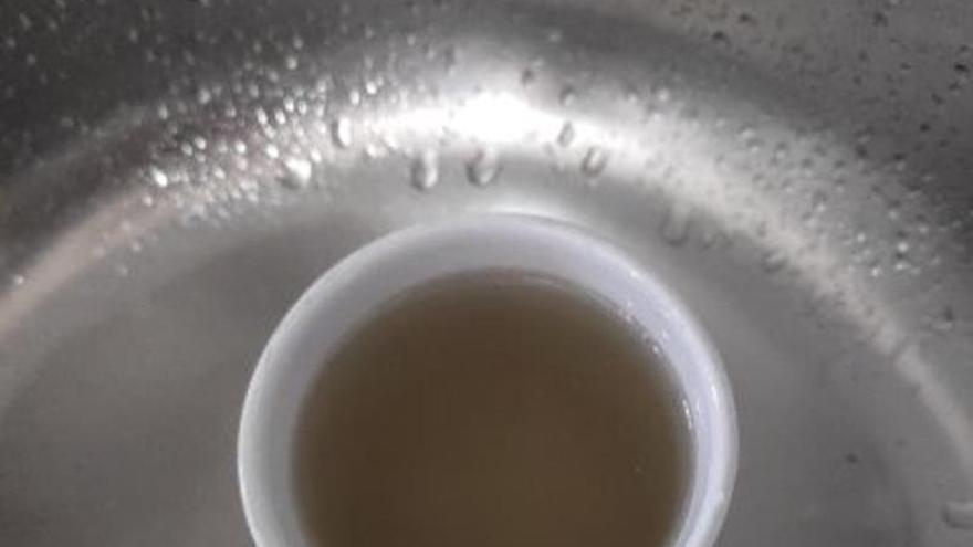 Cambios de presión e hidráulicos provocaron la turbidez de agua en Bueu