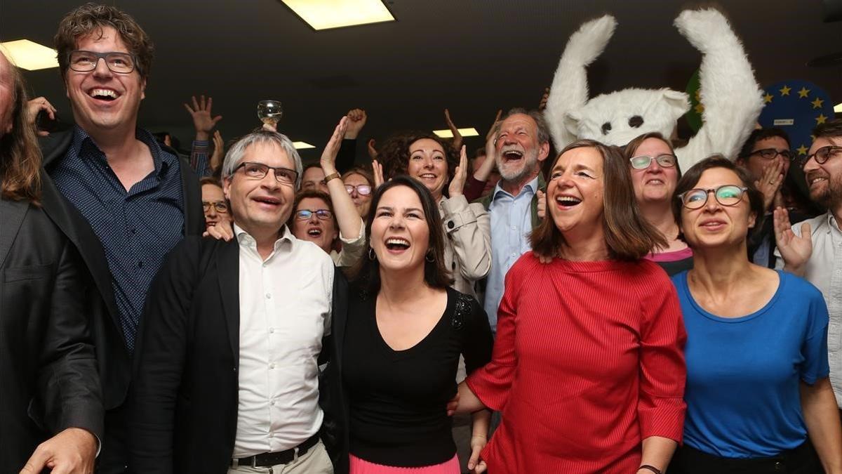 Los dirigentes de Los Verdes celebran el resultado en las elecciones europeas, el pasado 26 de mayo.