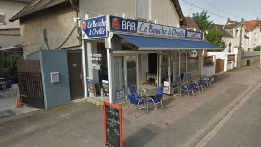 Un taberna francesa salta a la fama al recibir por error una estrella Michelin