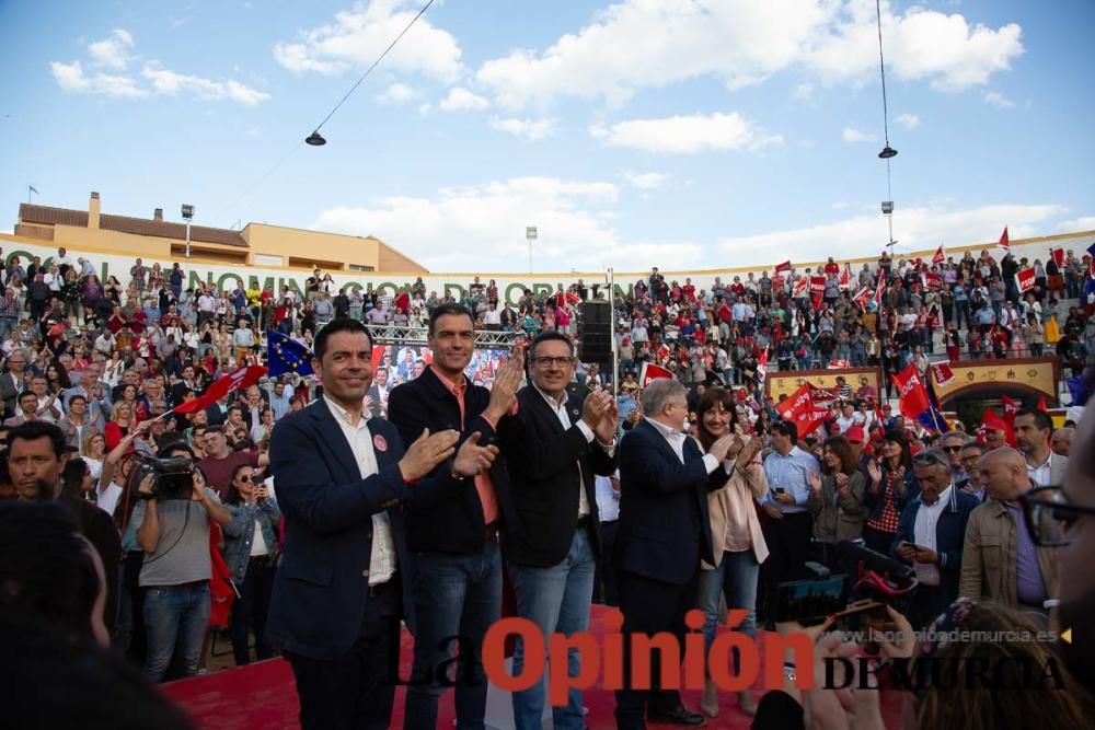 Pedro Sánchez en un acto de campaña del PSOE en Calasparra