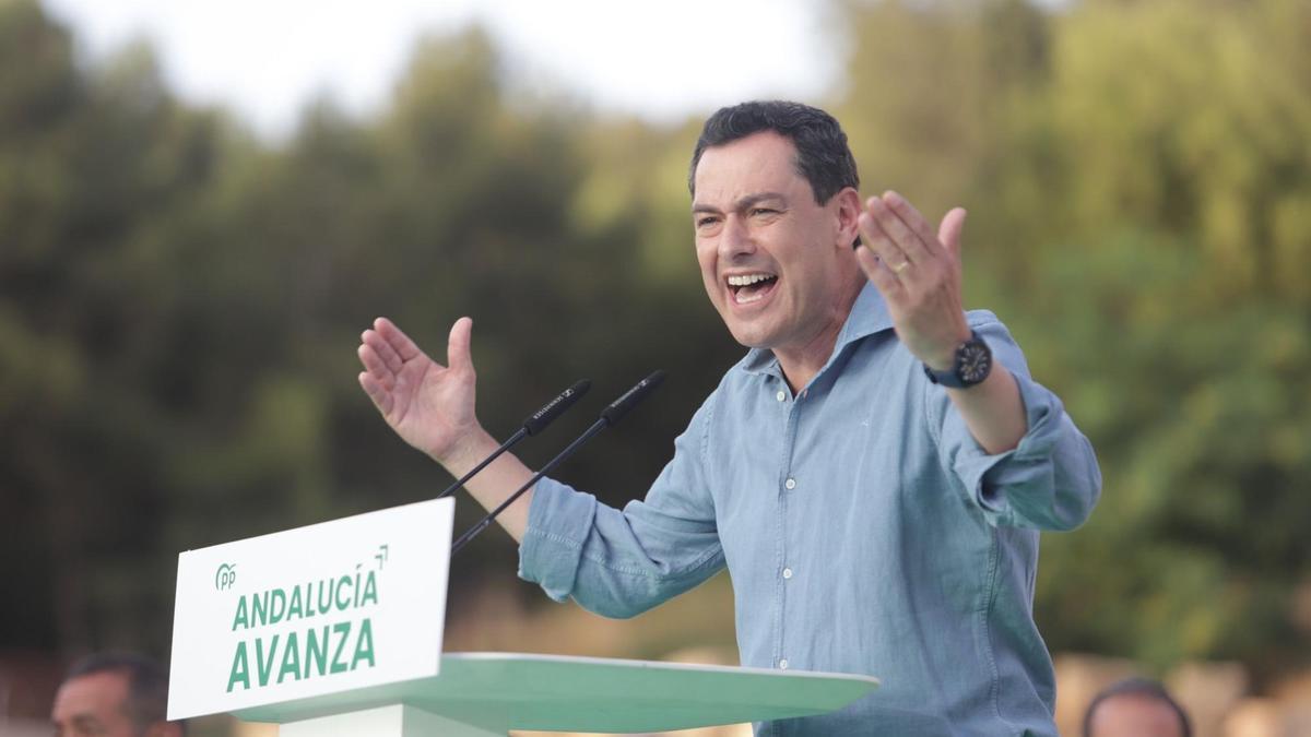 Juanma Moreno, en un mitin del PP: