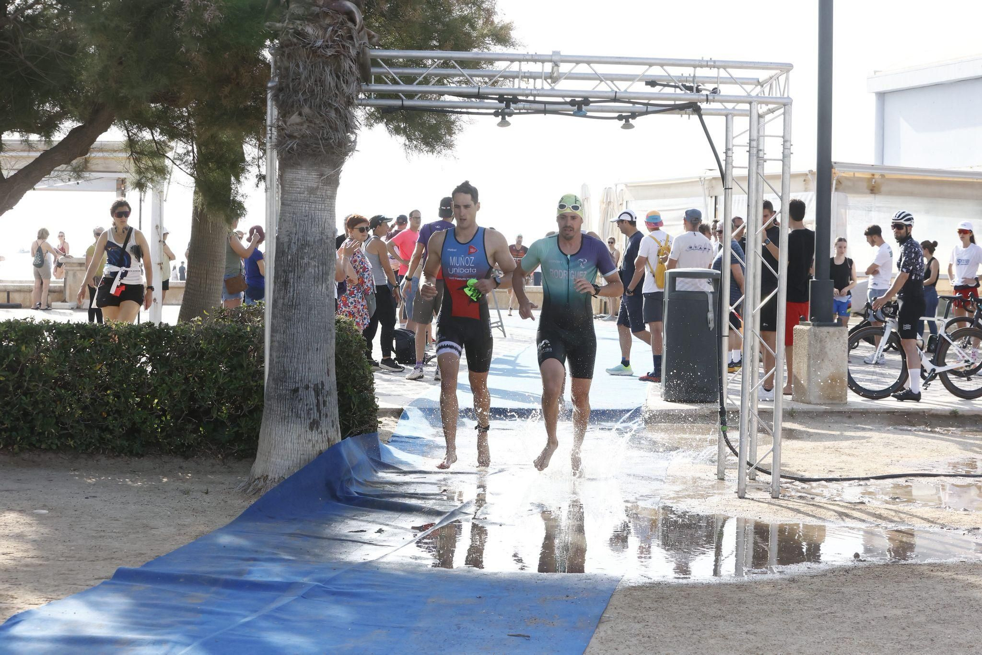 Las mejores imágenes del Mediterránea Triatlón de València