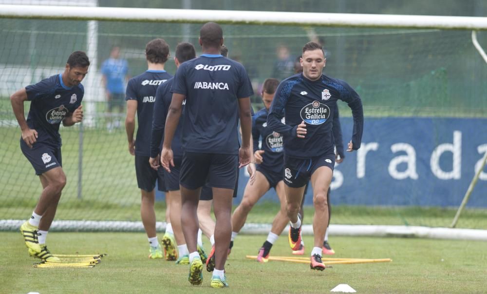 Lucas Pérez, último entrenamiento con el Deportivo