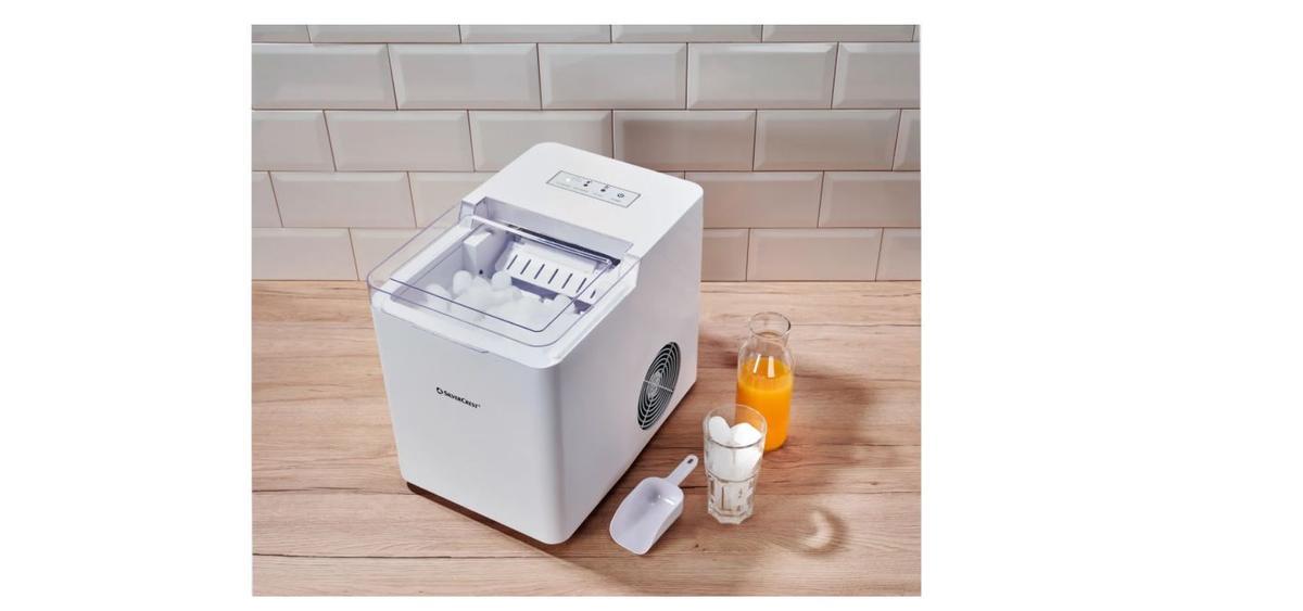 Mañana se esperan colas kilométricas en Lidl para conseguir la máquina que convierte agua en cubitos de hielo en segundos más barata del mercado para la ola de calor: no necesita conexión de agua