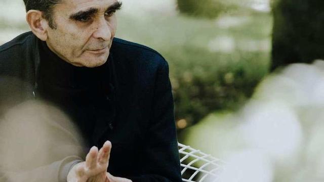 Adolfo Domínguez, durante la entrevista. // R.F.