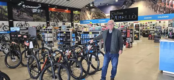 Antonio Cabello: «Estar presente en la Vuelta a Andalucía con Ciclos Cabello ha sido un orgullo y una experiencia inolvidable»