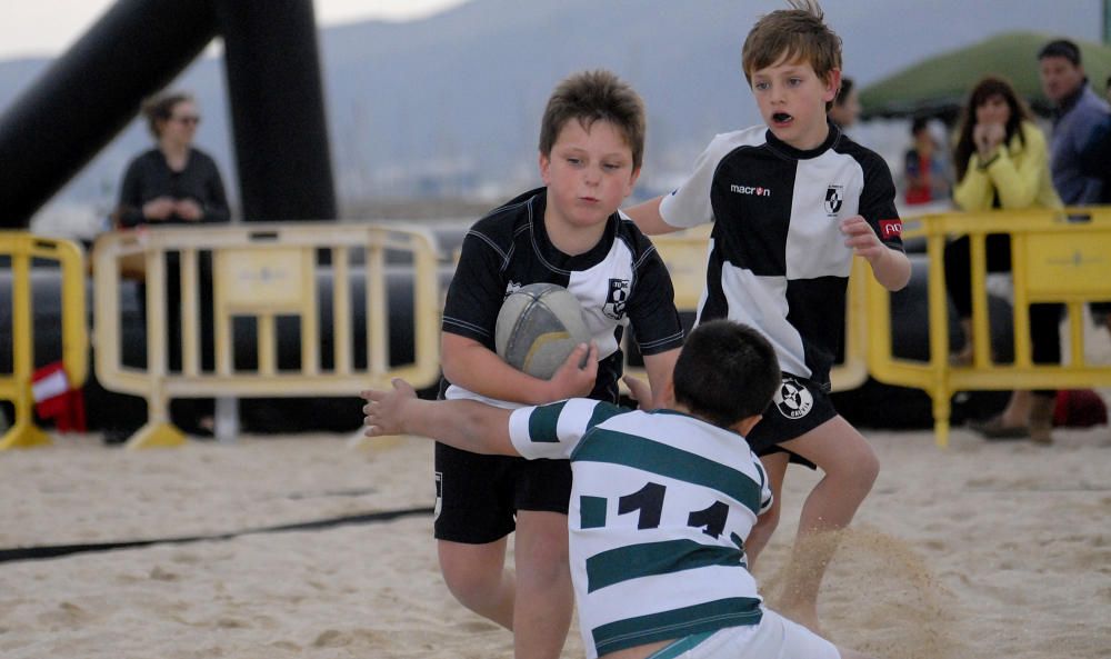 Viel Körperkontakt beim Palma Beach Rugby