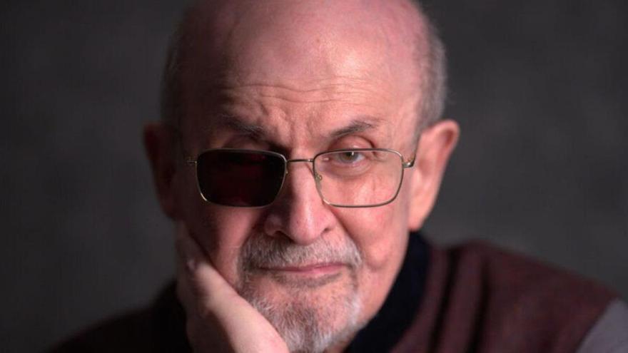 Salman Rushdie: Literatura frente al salvajismo