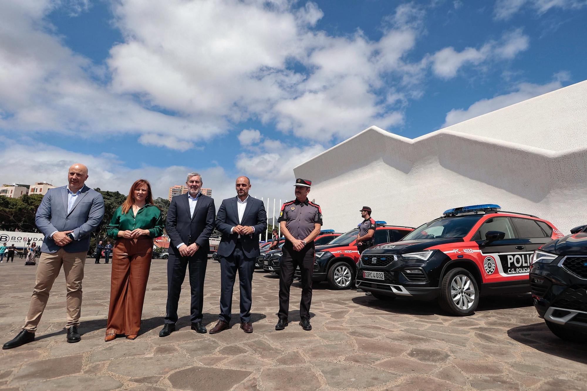 Presentación de los nuevos vehículos de la Policía Autonómica