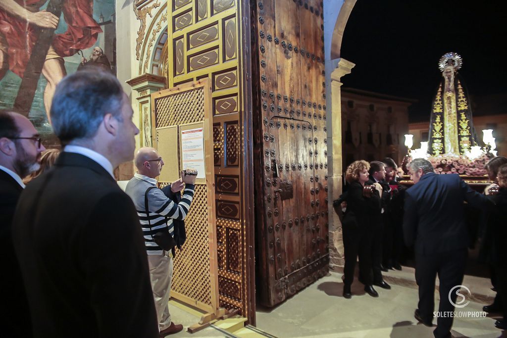 Procesión de la Virgen de la Soledad de la Hermandad de La Curia de Lorca, en imágenes