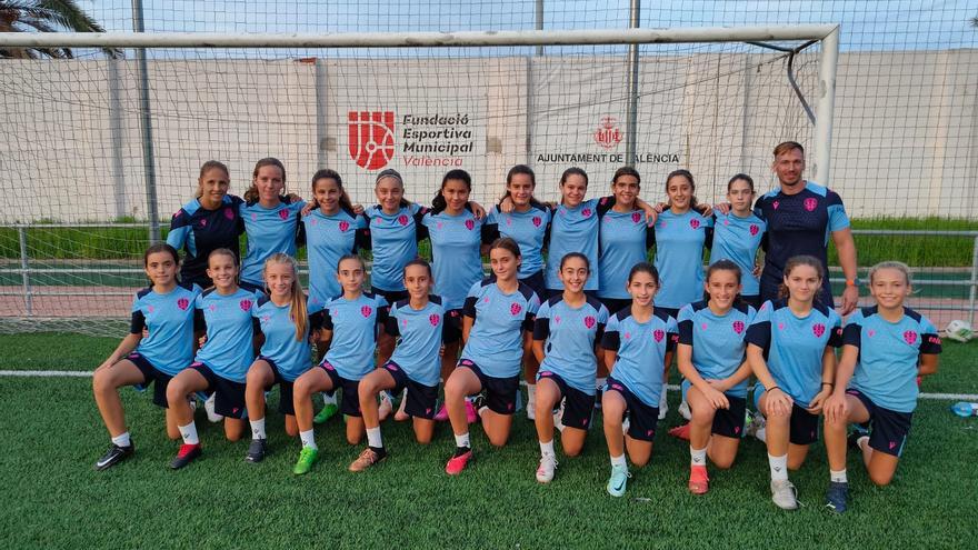 Oliva Nova acoge una jornada de promoción del fútbol femenino