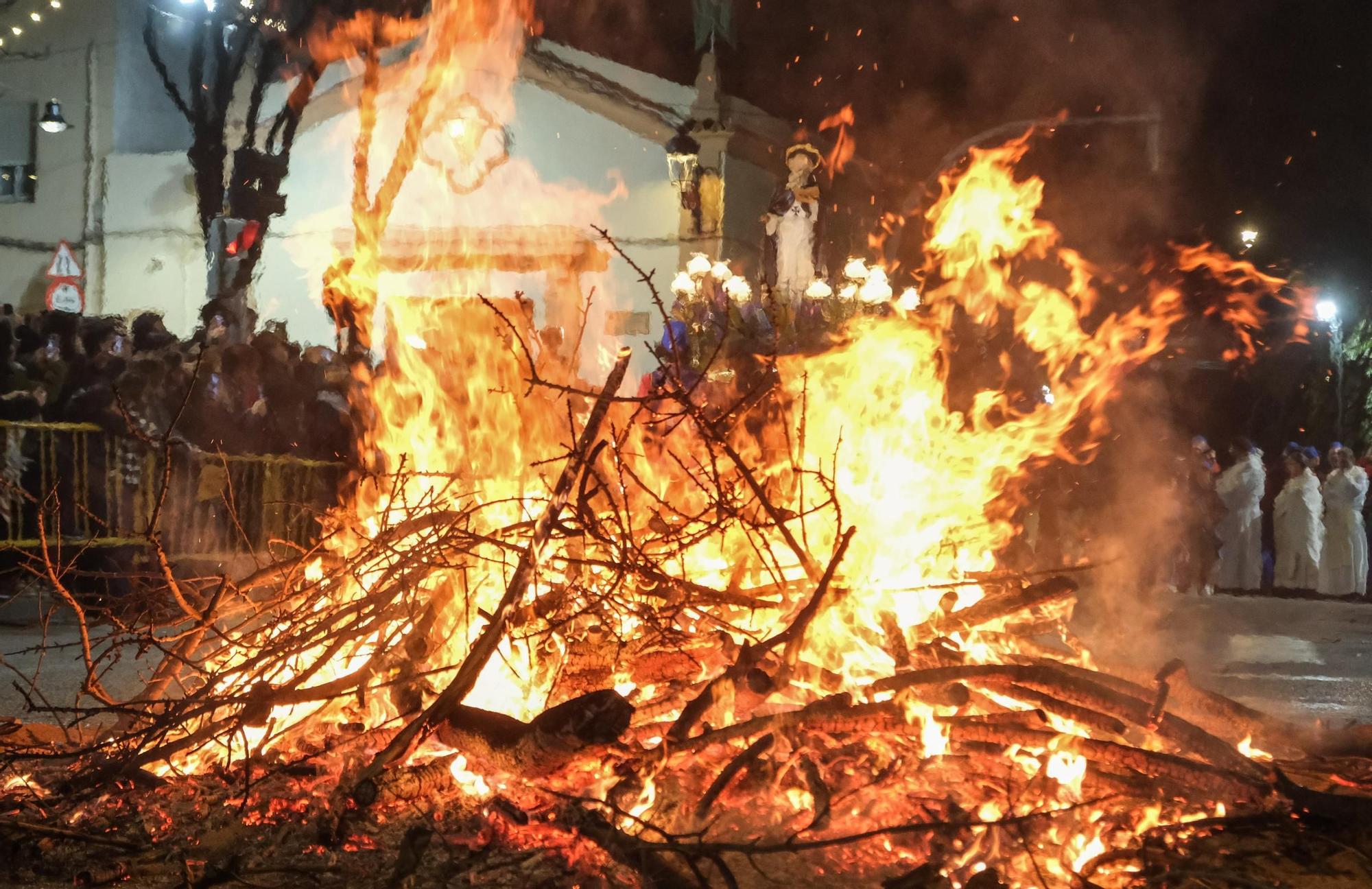 Así ha sido la celebración de la festividad de San Antón en Elda